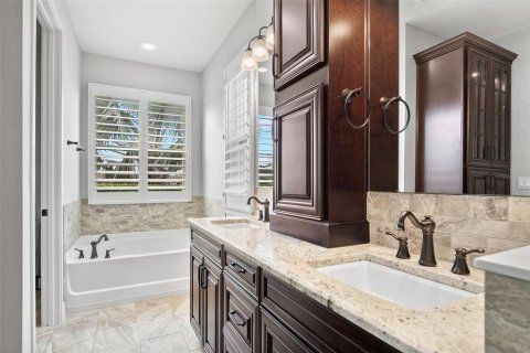 Villa ou maison à vendre à Bradenton, Floride: 4 chambres, 237.18 m2 № 1916549 - photo 22