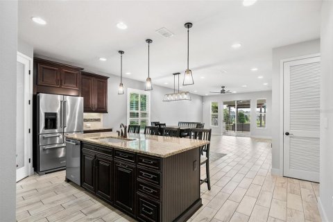 Villa ou maison à vendre à Bradenton, Floride: 4 chambres, 237.18 m2 № 1916549 - photo 11