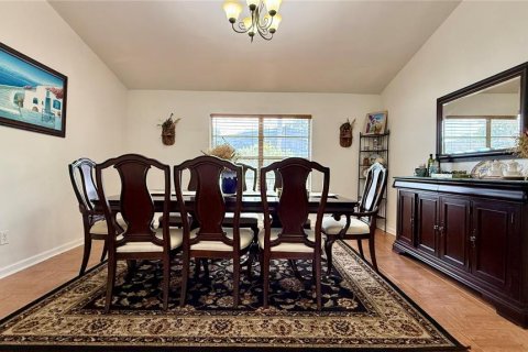 Casa en venta en Kissimmee, Florida, 4 dormitorios, 158.12 m2 № 2135190 - foto 10