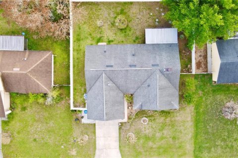 Casa en venta en Kissimmee, Florida, 4 dormitorios, 158.12 m2 № 2135190 - foto 8