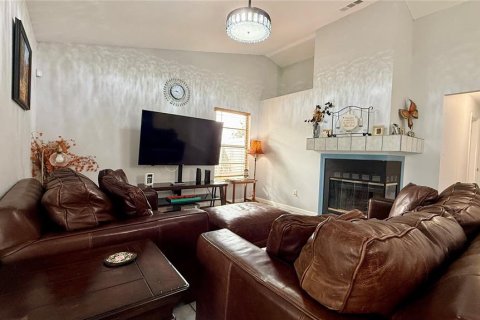 Casa en venta en Kissimmee, Florida, 4 dormitorios, 158.12 m2 № 2135190 - foto 17