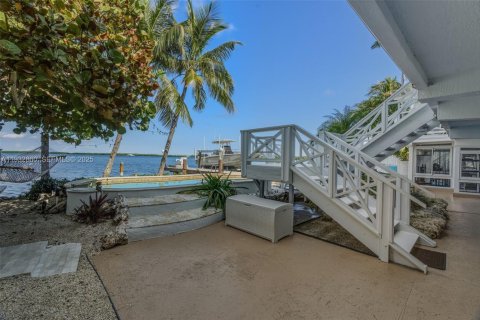 Casa en venta en Key Largo, Florida, 3 dormitorios, 242.29 m2 № 1991709 - foto 4