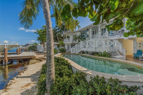 Casa en venta en Key Largo, Florida, 3 dormitorios, 242.29 m2 № 1991709 - foto 22