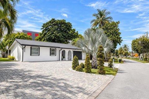 Villa ou maison à West Palm Beach, Floride 3 chambres, 182.09 m2 № 2375528