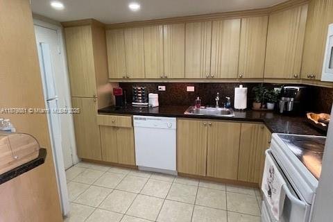 Купить кондоминиум в Майами, Флорида 2 спальни, 102.38м2, № 1929133 - фото 12