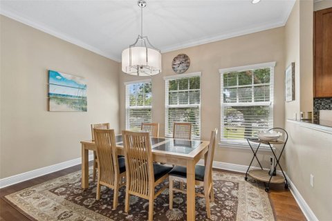 Townhouse in Clearwater, Florida 2 bedrooms, 179.3 sq.m. № 2220260 - photo 8