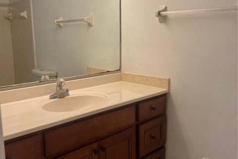 Condo in Kissimmee, Florida, 2 bedrooms  № 2379690 - photo 8