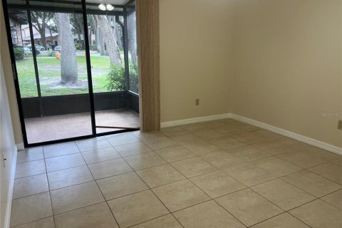 Condo in Kissimmee, Florida, 2 bedrooms  № 2379690 - photo 4
