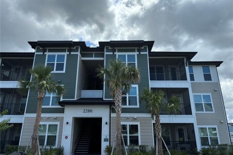 Apartment in Mount Dora, Florida 2 bedrooms, 121.24 sq.m. № 2091494