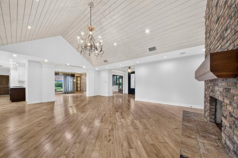 Casa en venta en Coral Springs, Florida, 5 dormitorios, 369.57 m2 № 2303468 - foto 15