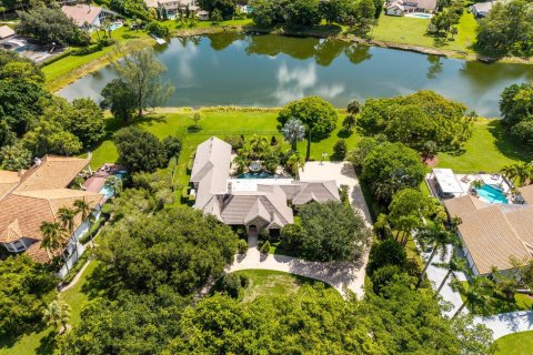 Casa en venta en Coral Springs, Florida, 5 dormitorios, 369.57 m2 № 2303468 - foto 5