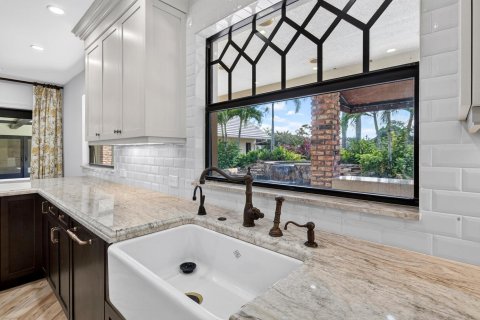 Casa en venta en Coral Springs, Florida, 5 dormitorios, 369.57 m2 № 2303468 - foto 27