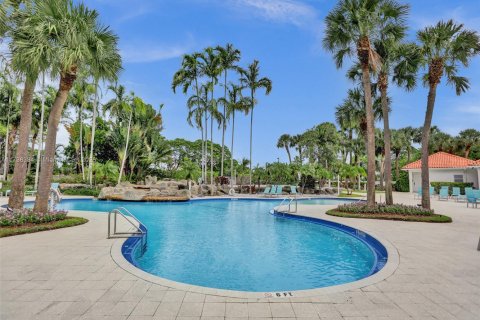 Condo in Aventura, Florida, 2 bedrooms  № 1763264 - photo 24