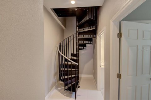 Apartamento en alquiler en Orlando, Florida, 3 dormitorios, 111.85 m2 № 1911558 - foto 13