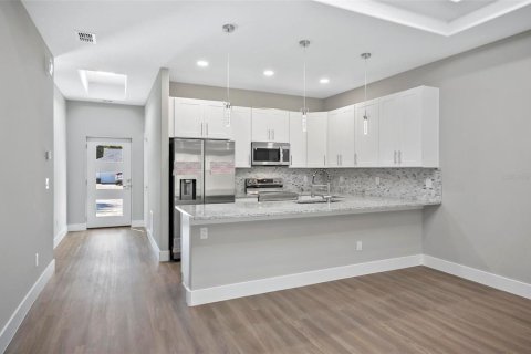 Купить коммерческую недвижимость в Палм-Кост, Флорида 6 спален, 222.97м2, № 1866316 - фото 6