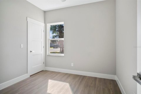 Купить коммерческую недвижимость в Палм-Кост, Флорида 6 спален, 222.97м2, № 1866316 - фото 24