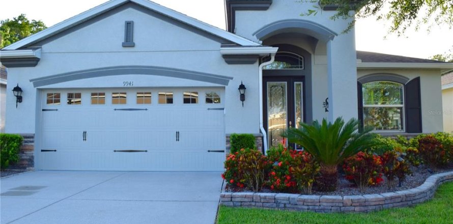 Casa en San Antonio, Florida 3 dormitorios, 160.81 m2 № 1848212