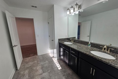 Casa en venta en Kissimmee, Florida, 4 dormitorios, 246.66 m2 № 2206831 - foto 22