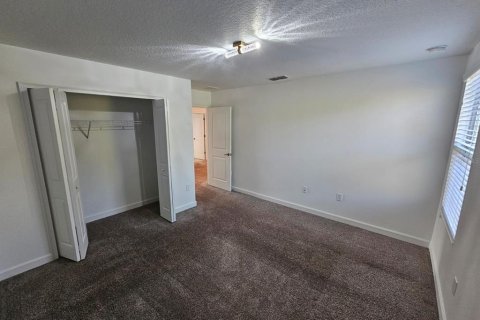 Casa en venta en Kissimmee, Florida, 4 dormitorios, 246.66 m2 № 2206831 - foto 19