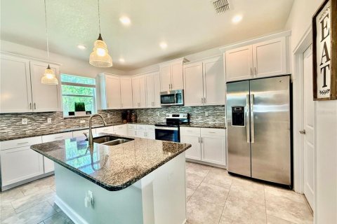 Casa en venta en Kissimmee, Florida, 4 dormitorios, 246.66 m2 № 2206831 - foto 5