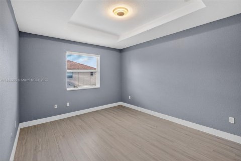 Townhouse in Miami, Florida 4 bedrooms, 183.95 sq.m. № 1889918 - photo 14