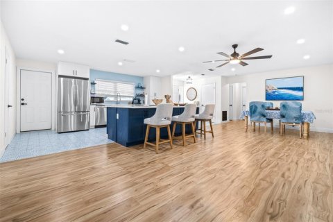Villa ou maison à vendre à Clearwater, Floride: 4 chambres, 187.48 m2 № 1719477 - photo 10