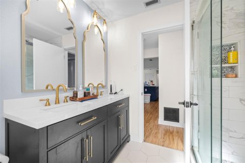 Villa ou maison à vendre à Clearwater, Floride: 4 chambres, 187.48 m2 № 1719477 - photo 26