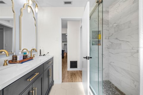 Villa ou maison à vendre à Clearwater, Floride: 4 chambres, 187.48 m2 № 1719477 - photo 25
