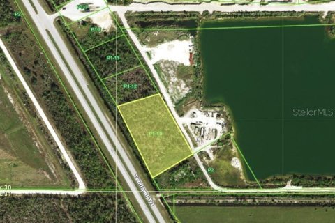 Land in Punta Gorda, Florida № 2109591 - photo 2