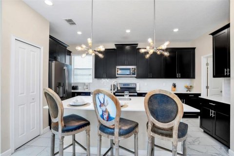 Villa ou maison à vendre à Davenport, Floride: 5 chambres, 286.23 m2 № 1723540 - photo 5