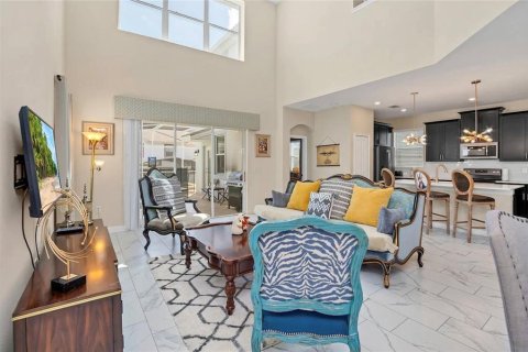 Villa ou maison à vendre à Davenport, Floride: 5 chambres, 286.23 m2 № 1723540 - photo 2