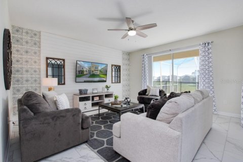 Villa ou maison à vendre à Davenport, Floride: 6 chambres, 305.74 m2 № 1801895 - photo 5