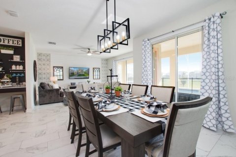 Villa ou maison à vendre à Davenport, Floride: 6 chambres, 305.74 m2 № 1801895 - photo 8