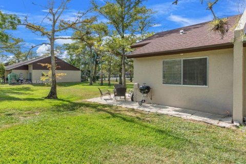 House in Deerfield Beach, Florida 2 bedrooms, 76.74 sq.m. № 1890019 - photo 22