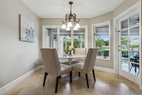 House in Longwood, Florida 5 bedrooms, 414.99 sq.m. № 2360945 - photo 21