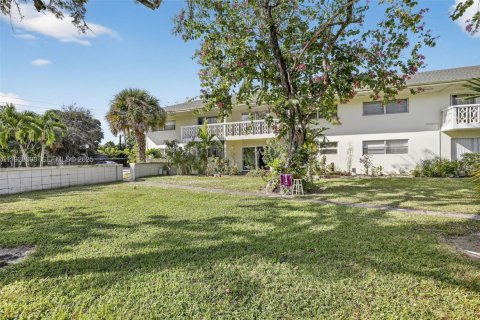 Condominio en venta en Plantation, Florida, 2 dormitorios, 83.52 m2 № 1991061 - foto 29