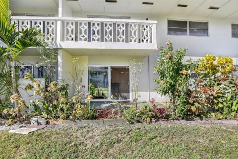 Condominio en venta en Plantation, Florida, 2 dormitorios, 83.52 m2 № 1991061 - foto 27