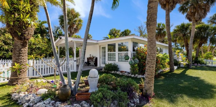 Casa en Holmes Beach, Florida 2 dormitorios, 117.99 m2 № 1883879