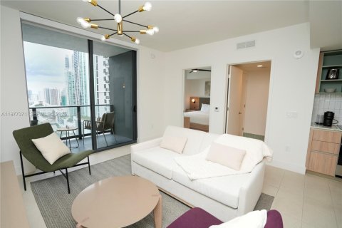 Condominio en venta en Miami, Florida, 1 dormitorio, 54.25 m2 № 2041688 - foto 25