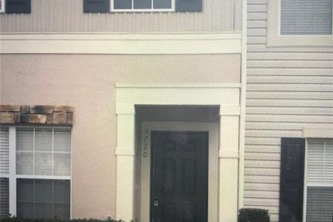 Adosado en alquiler en Fish Hawk, Florida, 2 dormitorios, 128.48 m2 № 1880897 - foto 1
