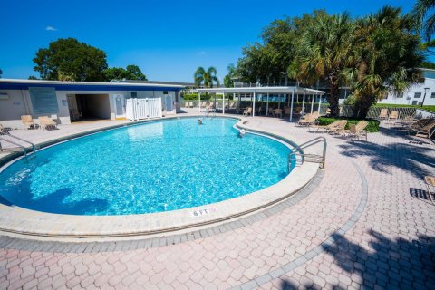 Condo in Deerfield Beach, Florida, 2 bedrooms  № 2176283 - photo 19