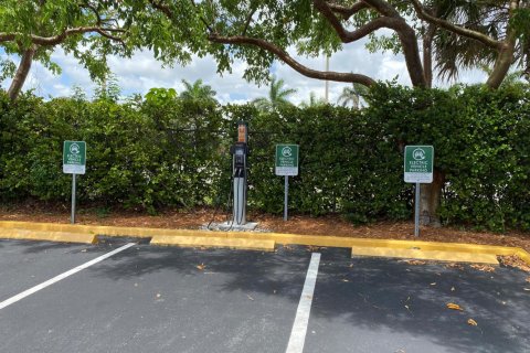 Condo in Deerfield Beach, Florida, 2 bedrooms  № 2176283 - photo 28