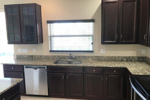 House in Bradenton, Florida 4 bedrooms, 303.79 sq.m. № 1813349 - photo 6