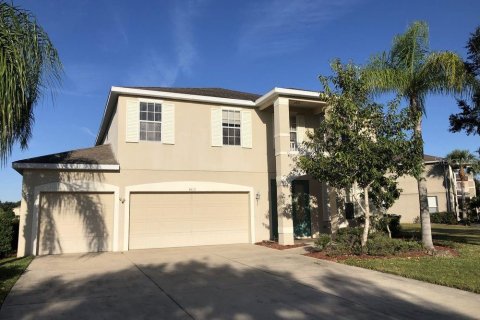 House in Bradenton, Florida 4 bedrooms, 303.79 sq.m. № 1813349 - photo 1