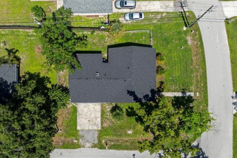 Casa en venta en Sarasota, Florida, 3 dormitorios, 150.5 m2 № 2318853 - foto 12