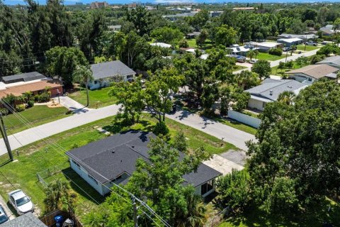 Casa en venta en Sarasota, Florida, 3 dormitorios, 150.5 m2 № 2318853 - foto 5