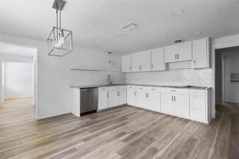 Casa en venta en Sarasota, Florida, 3 dormitorios, 150.5 m2 № 2318853 - foto 18