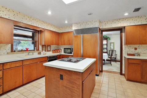 House in Orlando, Florida 4 bedrooms, 258.64 sq.m. № 1807989 - photo 9