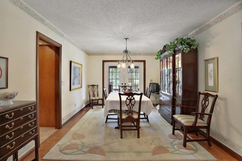 House in Orlando, Florida 4 bedrooms, 258.64 sq.m. № 1807989 - photo 6