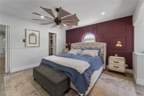 House in Lighthouse Point, Florida 5 bedrooms, 408.86 sq.m. № 1964829 - photo 21